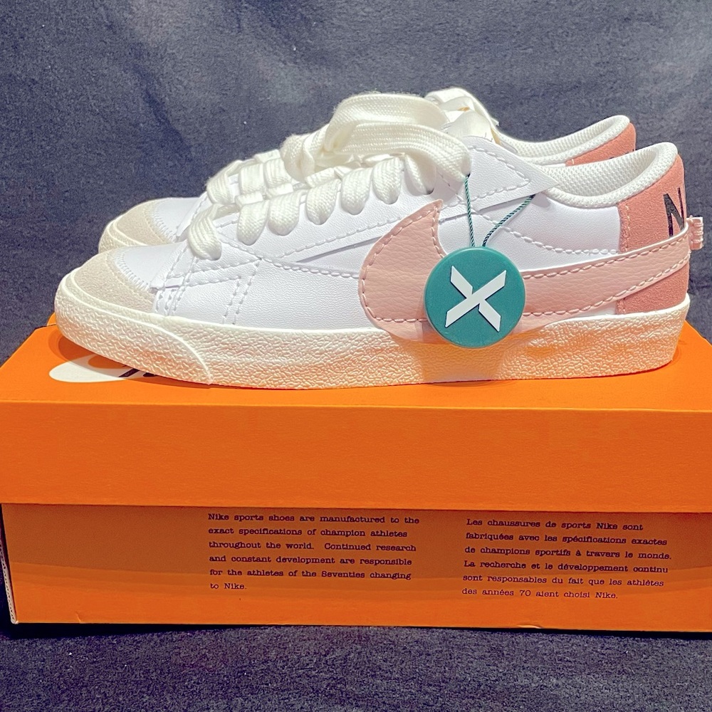 Nike Blazer Low ‘77 Jumbo Women’s Size 8 White and Pink Oxford